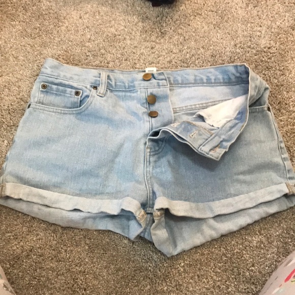 Hi Rise jean shorts - Picture 1 of 5